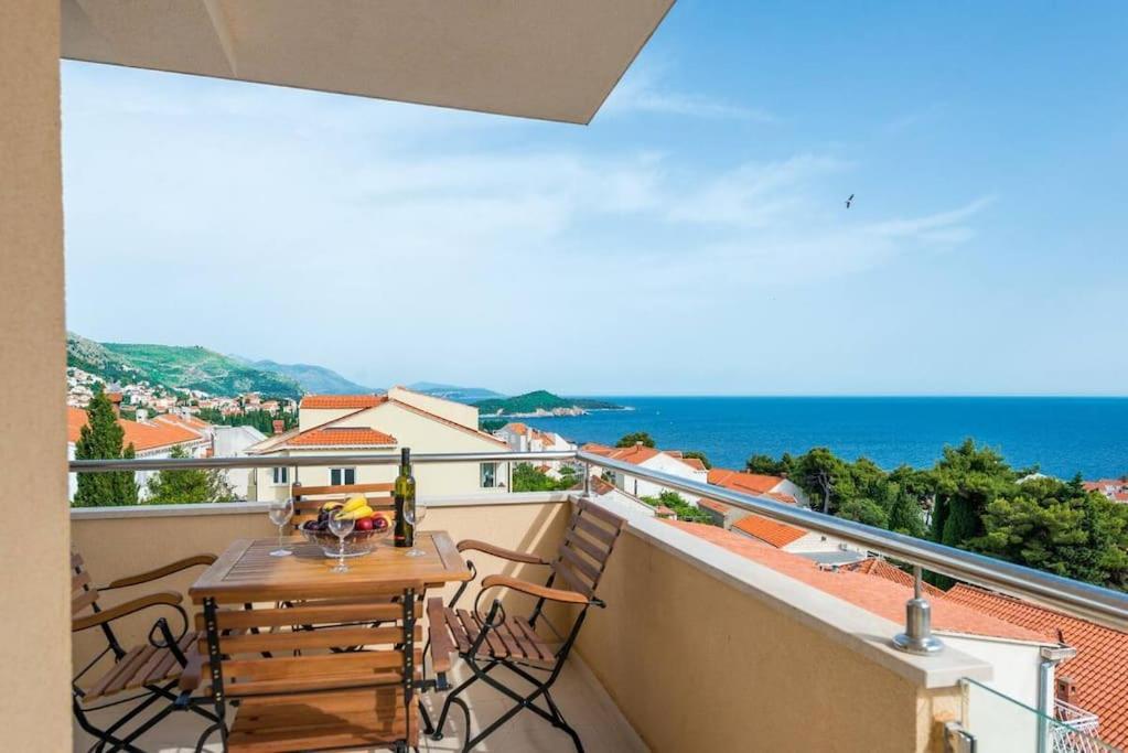 Apartment Belvedere With Magnificent Sea View Terrace Dubrovnik Dış mekan fotoğraf